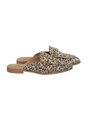 Jasper Leopard Bruin 1